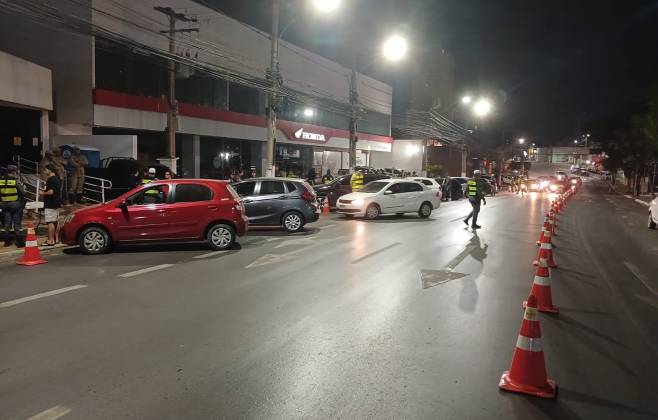 operacao-lei-seca-termina-com-13-motoristas-presos-por-embriaguez-na-isaac-povoas