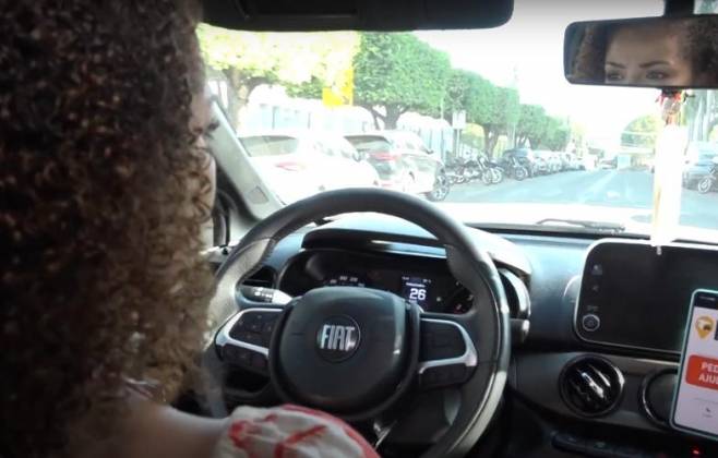 “botao-vai-trazer-uma-seguranca-maior-nas-corridas”,-diz-motorista-por-aplicativo-sobre-vigia-mais-motorista