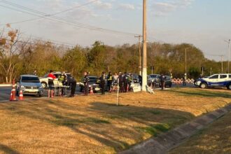 operacao-lei-seca-resulta-na-prisao-de-quatro-motoristas-e-remocao-de-48-veiculos