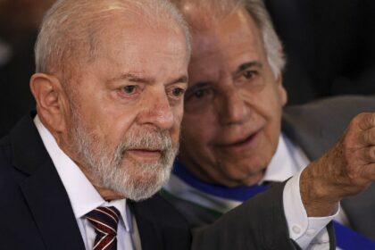 lula-diz-que-alistamento-feminino-dara-diversidade-as-forcas-armadas