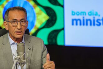 ministro-garante-que-nao-faltarao-recursos-contra-seca-e-queimadas