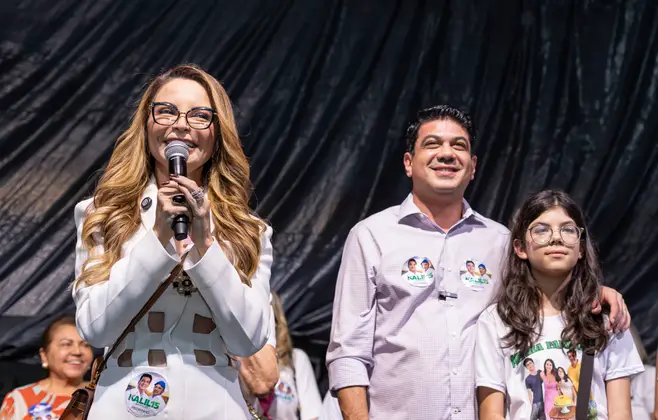 virginia-mendes-participa-de-reuniao-em-apoio-a-kalil:-estamos-de-corpo-e-alma-em-sua-campanha