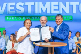 lula-elogia-ministros-e-descarta-mudancas-na-equipe