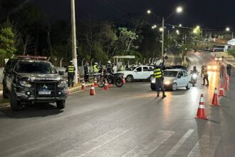 operacao-termina-com-prisao-de-tres-condutores-embriagados-e-remocao-de-43-veiculos-em-varzea-grande