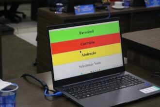vereadores-por-varzea-grande-votam-oito-projetos-de-lei-nesta-terca-feira-(22.10)