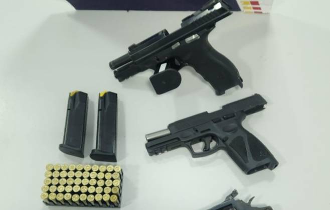policia-militar-prende-homem-em-flagrante-com-tres-armas-de-fogo-em-nobres