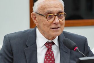 em-tratamento-contra-o-cancer,-eduardo-suplicy-agradece-apoio
