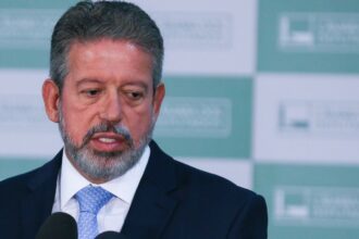 lira-anuncia-comissao-especial-para-analisar-pl-da-anistia