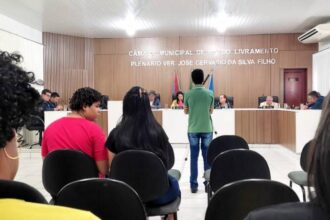 vereadores-aprova-orcamento-de-2025-com-mais-r$-92-milhoes