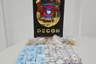 policia-civil-apreende-128-mil-reais-e-31-mil-dolares-em-notas-falsas-com-influenciadores
