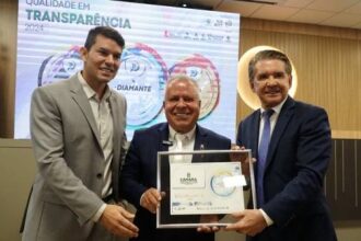 camara-municipal-de-cuiaba-recebe-selo-diamante-de-transparencia
