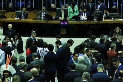 camara-revoga-novo-seguro-dpvat-e-limita-bloqueio-de-emendas
