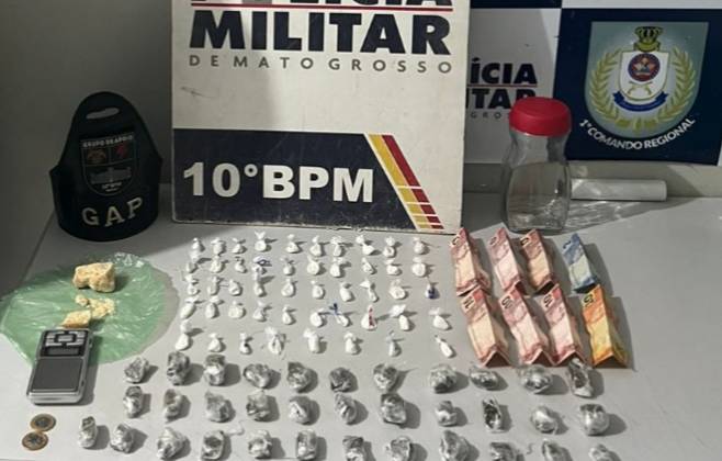 homem-e-preso-em-flagrante-pela-pm-com-82-porcoes-de-drogas