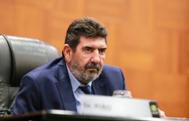 dr.-joao-cobra-solucao-para-falta-de-medicamentos-e-insumos-no-hospital-regional-de-caceres