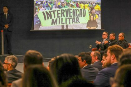 brasil-chegou-perto-de-voltar-a-ditadura,-diz-new-york-times