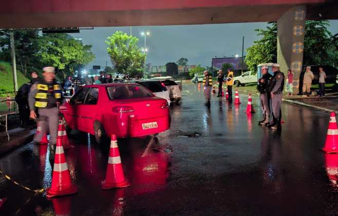 operacao-lei-seca-na-avenida-miguel-sutil-resulta-em-nove-atuacoes-criminais-e-41-veiculos-removidos