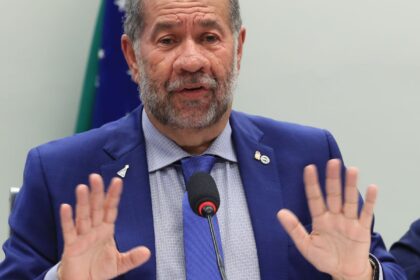 lupi-diz-que-e-dificil-calcular-quantos-tiveram-descontos-irregulares