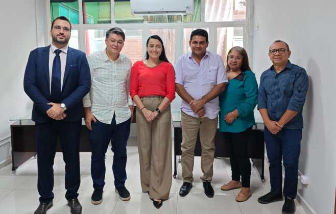 presidente-da-camara-se-reune-com-representantes-da-oab-e-recebe-convite-para-o-arraia-2025