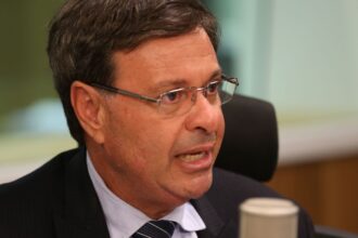ex-ministro-gilson-machado-e-preso-pela-policia-federal