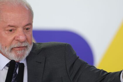 “o-mundo-ainda-nao-esta-preparado-para-viver-sem-o-petroleo”,-diz-lula