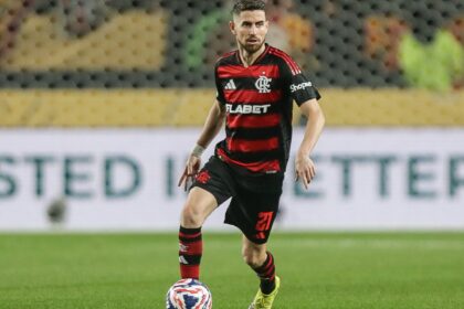 flamengo-encara-bayern-por-vaga-nas-quartas-do-mundial