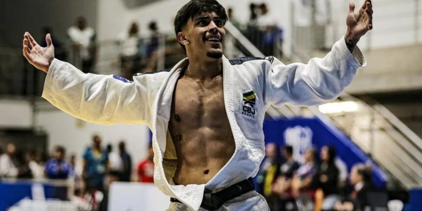 judo-e-volei-feminino-brasileiros-faturam-bronze-nos-jmu-na-alemanha