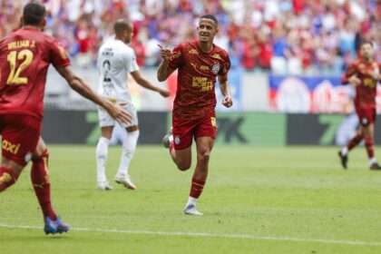 bahia-derrota-santos-e-ganha-forca-na-luta-por-vaga-na-libertadores