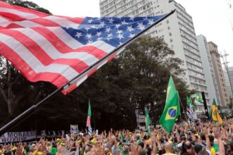 ato-pro-bolsonaro-une-governadores-e-parlamentares-de-direita-em-sp
