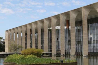 itamaraty-condena-ameaca-dos-eua-de-usar-“poder-militar”-contra-brasil