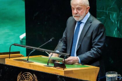 lula-diz-que-manifestacoes-sao-“espetaculo-da-democracia”