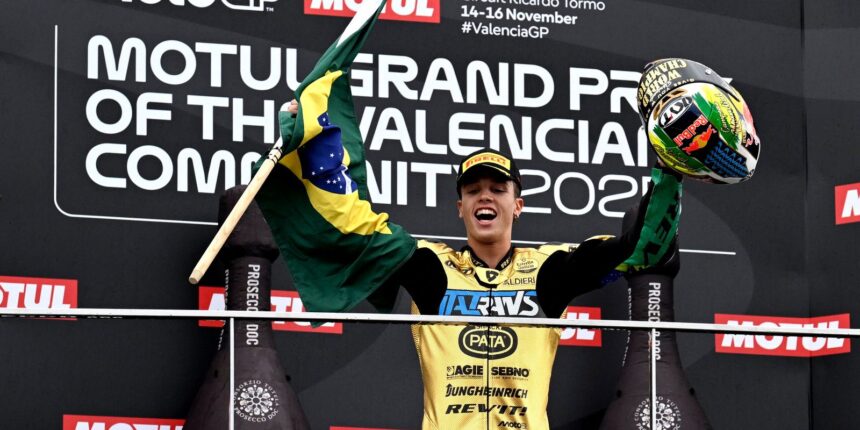 diogo-moreira-conquista-campeonato-mundial-de-moto2