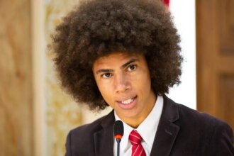 deputado-do-pr-filmado-em-briga-de-rua-diz-que-sofreu-racismo