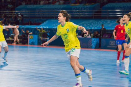 copa-do-mundo-de-futsal:-brasil-supera-espanha-e-se-garante-na-final