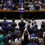 camara-retoma-trabalhos-apos-retirada-a-forca-de-braga