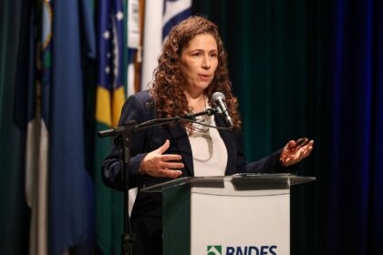 “estatais-nao-sao-peso,-sao-patrimonio”,-defende-ministra-da-gestao