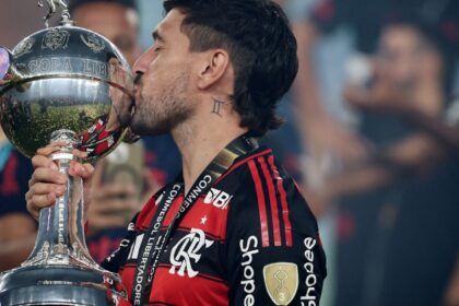 arrascaeta-e-finalista-no-tradicional-premio-rei-da-america