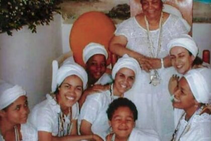 lula-lamenta-morte-de-mae-carmen:-“liderou-terreiro-com-muito-amor”