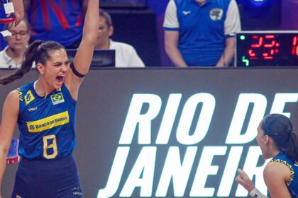 central-julia-kudiess-e-eleita-a-5a-melhor-jogadora-do-volei-mundial
