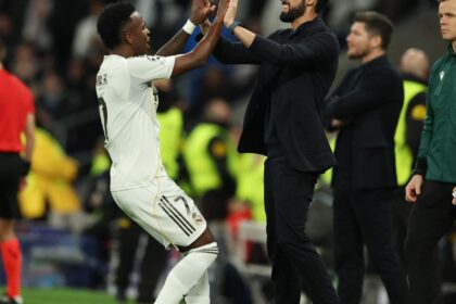 vini-jr.-comanda-goleada-do-real-sobre-monaco-na-liga-dos-campeoes