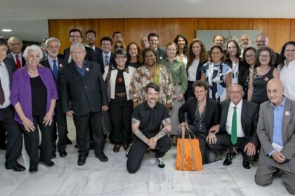 governo-debate-combate-ao-antissemitismo-com-foco-na-educacao