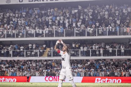 neymar-brilha-e-santos-vence-primeira-no-campeonato-brasileiro