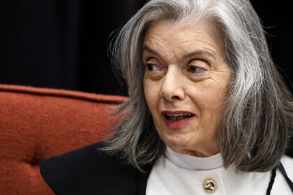 volei:-carmen-lucia-libera-participacao-de-tiffany-em-jogo-em-londrina