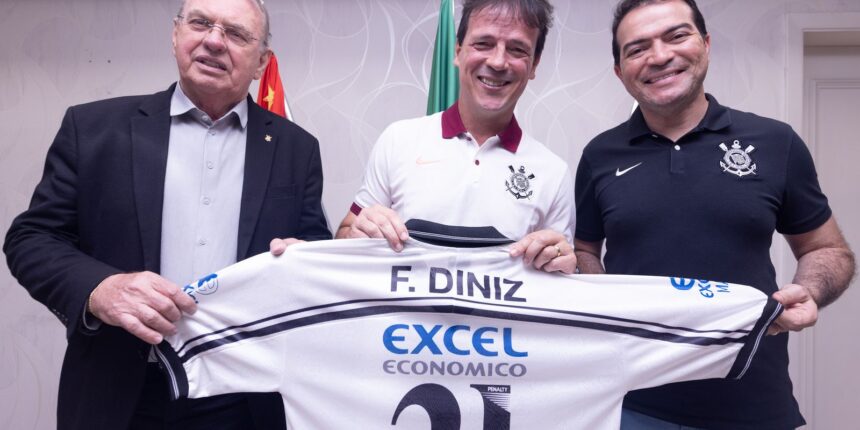 fernando-diniz-e-anunciado-como-novo-tecnico-do-corinthians