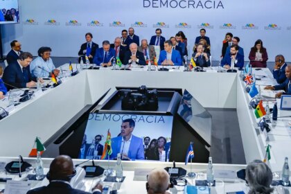 pobres-nao-podem-pagar-por-irresponsabilidade-das-guerras,-diz-lula