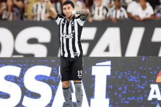 botafogo-bate-chape-em-jogo-de-abertura-da-5a-fase-da-copa-do-brasil