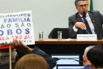 camara-instala-comissao-para-analisar-pec-do-fim-da-escala-6x1